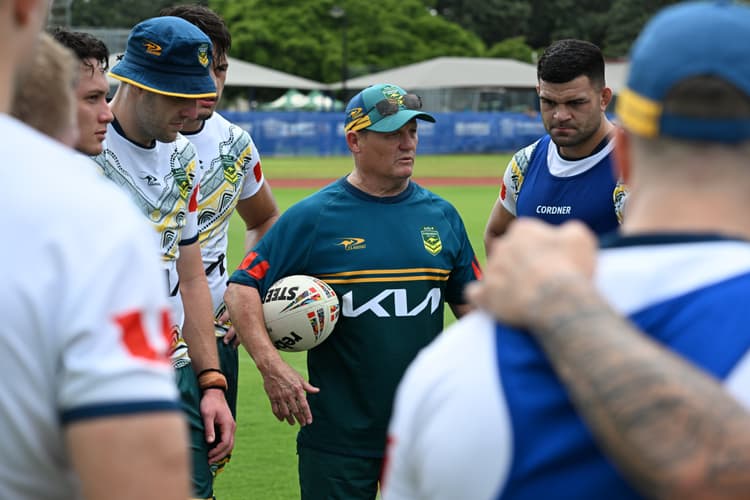 Walters lays down challenge as Kangaroos chase statement win