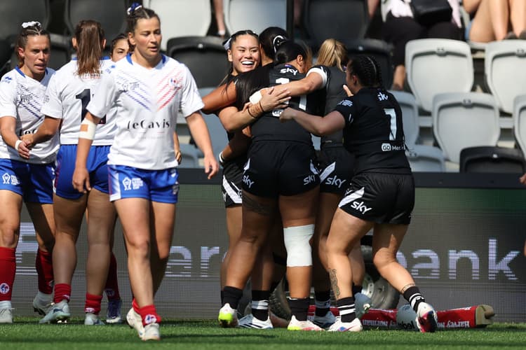 Apii bags four in Ferns' France rout